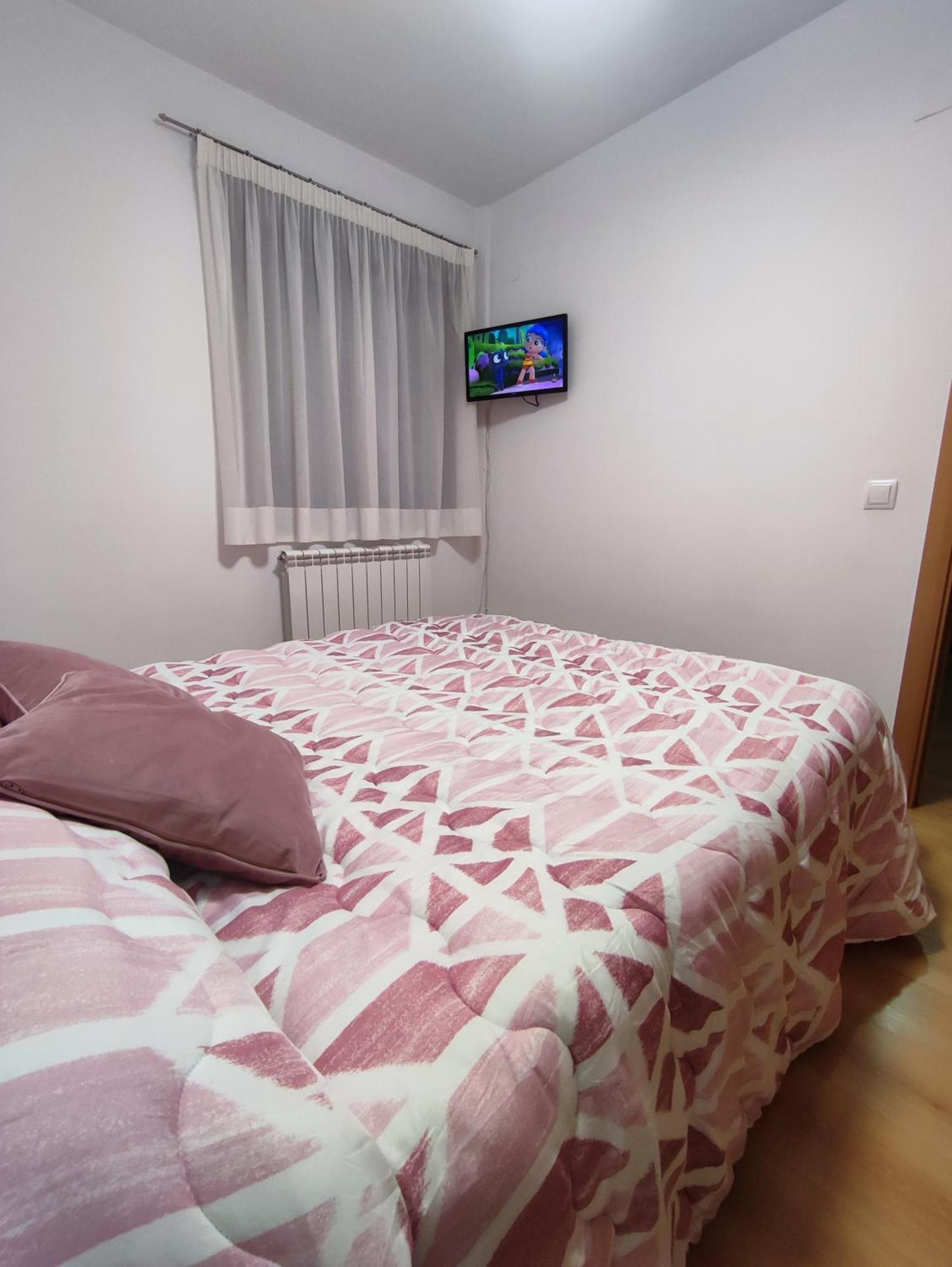 Apartamento Estrella De Teruel Bagian luar foto